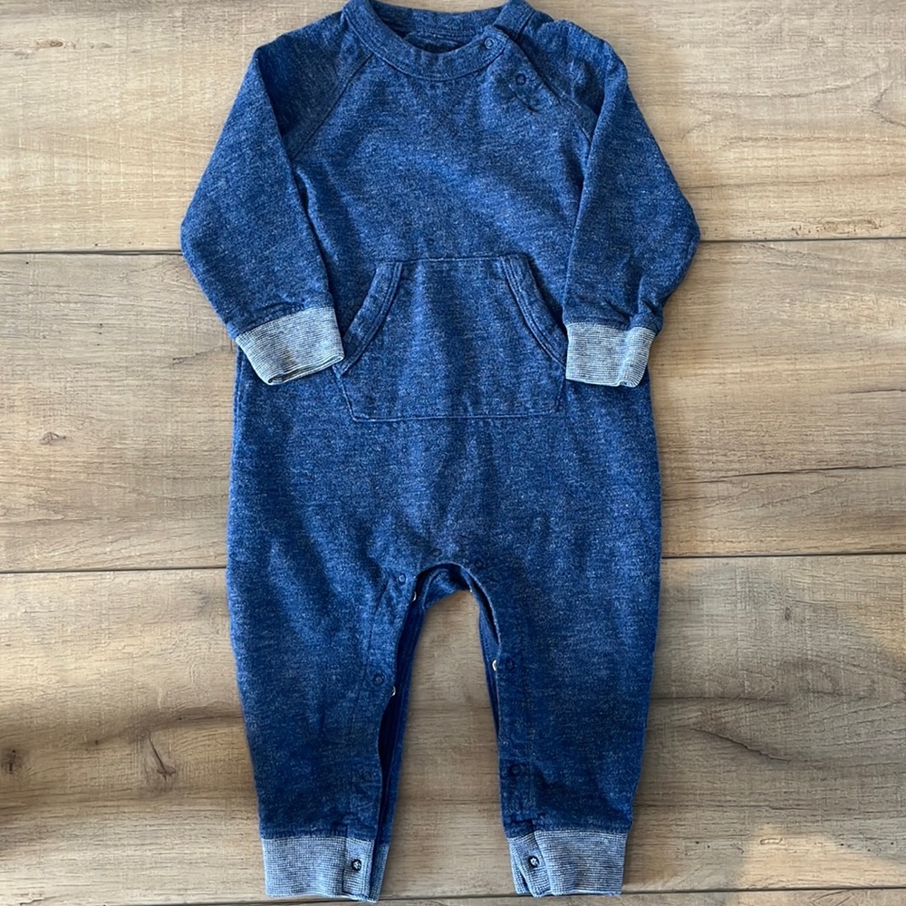 One piece Gap suit